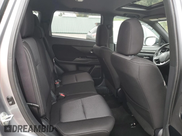 2018 Mitsubishi Outlander ES with VIN JA4AZ3A32JZ021069, listed as a Copart auction lot 56338155 with 97,213 mi miles and Salvage title. Bid and sale history available at DreamBid. Image 11.