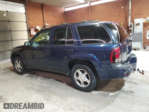 2008 Chevrolet TrailBlazer LT w/3LT with VIN 1GNDT13S482217201, listed as a Copart auction lot 50403395 with 133,063 mi miles and Salvage Title. Bid and sale history available at carsss.com. Image 2.