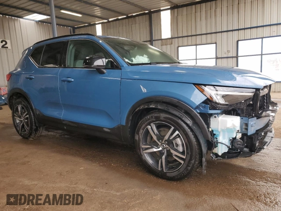 2024 Volvo XC40 Core Bright Theme с VIN YV4L12UK1R2338006, выставлен на аукционе Copart как лот 49792975 с пробегом 23 924 миль миль и Чистый • Clean title. История ставок и продаж доступна на DreamBid. Изображение 4.