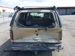 2005 Chevrolet Tahoe LT z VIN 1GNEC13T05J164155, wystawiony jako IAAI lot #42015852 z przebiegiem 216 683 mil mil oraz . Historia ofert i sprzedaży dostępna na DreamBid. Obrazek 16.