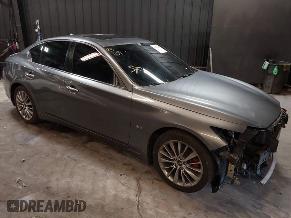 2018 Infiniti Q50 3.0t LUXE with VIN JN1EV7AR8JM610044, listed as a IAAI auction lot 41733252 with 116,320 mi miles. Bid and sale history available at carsss.com. Image 1.