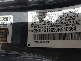2009 Honda Civic Cpe LX with VIN 2HGFG12699H540664, listed as a IAAI auction lot 42100966 with Not Provided miles. Bid and sale history available at carsss.com. Image 9.