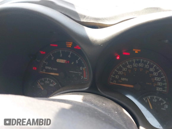 2004 Pontiac Grand Am SE1 with VIN 1G2NF52E04C247005, listed as a IAAI auction lot 42134458 with 213,754 mi miles and . Bid and sale history available at DreamBid. Image 7.
