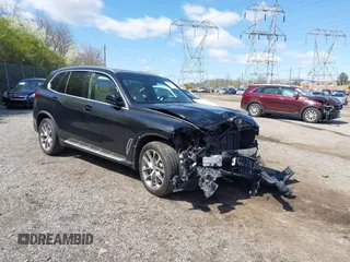 2020 BMW X5 xDrive40i with VIN 5UXCR6C03L9B42670, listed as a IAAI auction lot 41977126 with Not provided miles and . Bid and sale history available at DreamBid. Image 1.