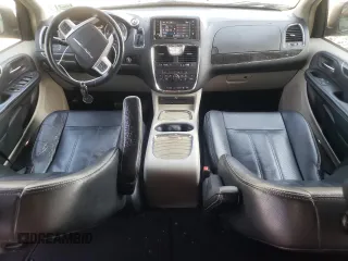 2014 Chrysler Town & Country Touring L with VIN 2C4RC1CG8ER469430, listed as a Copart auction lot 62019264 with 125,241 mi miles and Salvage Title. Bid and sale history available at carsss.com. Image 8.