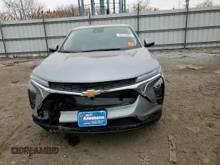2025 Chevrolet Trax LS with VIN KL77LFEP8SC149835, listed as a Copart auction lot 44721905 with Not Provided miles and Salvage Title. Bid and sale history available at DreamBid. Image 12.