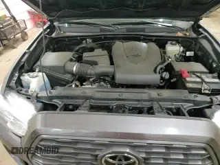 2022 Toyota Tacoma SR with VIN 3TMCZ5AN5NM475450, listed as a Copart auction lot 72061605 with 44,543 mi miles and Salvage title. Bid and sale history available at DreamBid. Image 13.