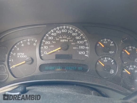 2004 Chevrolet Tahoe LS z VIN 1GNEC13V34J194198, wystawiony jako IAAI lot #42225110 z przebiegiem 359 257 mil mil oraz . Historia ofert i sprzedaży dostępna na DreamBid. Obrazek 7.