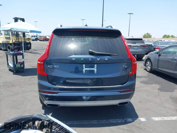2019 Volvo XC90 Momentum с VIN YV4A22PKXK1441050, выставлен на аукционе IAAI как лот 42555612 с пробегом 67 864 миль миль и . История ставок и продаж доступна на DreamBid. Изображение 17.