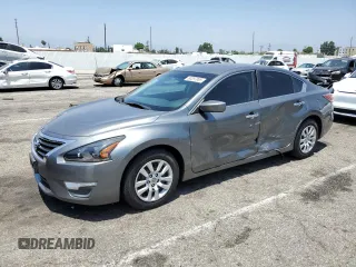 2015 Nissan Altima 2.5 with VIN 1N4AL3AP2FN403536, listed as a Copart auction lot 60297085 with 152,565 mi miles and Salvage title. Bid and sale history available at DreamBid. Image 1.