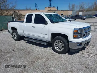 2015 Chevrolet Silverado 1500 LT with VIN 1GCVKREC0FZ200937, listed as a IAAI auction lot 41805994 with 51,706 mi miles. Bid and sale history available at carsss.com. Image 1.