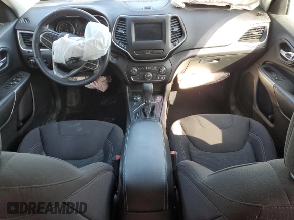 2019 Jeep Cherokee Latitude with VIN 1C4PJMCB0KD140786, listed as a Copart auction lot 44741895 with 80,950 mi miles and Salvage Title. Bid and sale history available at carsss.com. Image 8.