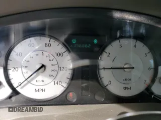 2009 Chrysler 300 Touring with VIN 2C3LA53V29H529624, listed as a Copart auction lot 50234325 with 176,862 mi miles and Salvage Title. Bid and sale history available at carsss.com. Image 9.