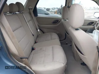2005 Ford Escape XLT z VIN 1FMYU931X5DA21790, wystawiony jako IAAI lot #42207801 z przebiegiem 188 531 mil mil oraz . Historia ofert i sprzedaży dostępna na DreamBid. Obrazek 8.