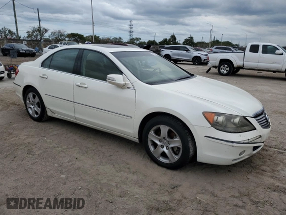 2008 Acura RL with VIN JH4KB16578C000162, listed as a Copart auction lot 44199465 with 209,128 mi miles and Salvage Title. Bid and sale history available at DreamBid. Image 4.