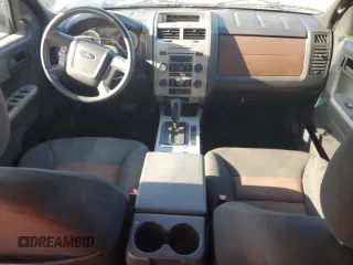 2008 Ford Escape XLT z VIN 1FMCU931X8KA91977, wystawiony jako Copart lot #57676725 z przebiegiem 119 460 mil mil oraz Nie do naprawy • Non repairable. Historia ofert i sprzedaży dostępna na DreamBid. Obrazek 8.