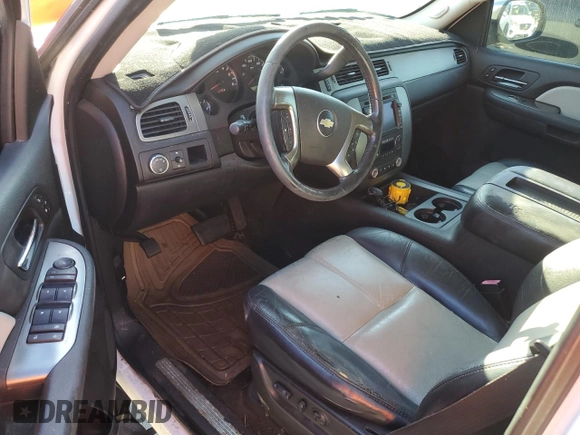 2007 Chevrolet Avalanche LT w/3LT with VIN 3GNEC12007G293041, listed as a Copart auction lot 74341734 with Not Provided miles and Salvage Title. Bid and sale history available at carsss.com. Image 8.