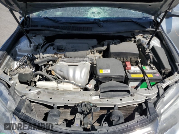 2017 Toyota Camry XLE z VIN 4T1BF1FK6HU735894, wystawiony jako Copart lot #54791645 z przebiegiem 81 872 mil mil oraz Szkoda całkowita • Salvage title. Historia ofert i sprzedaży dostępna na DreamBid. Obrazek 11.