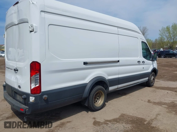 2017 Ford Transit z VIN 1FTBF4XM0HKA58004, wystawiony jako IAAI lot #39278218 z przebiegiem 174 620 mil mil oraz . Historia ofert i sprzedaży dostępna na DreamBid. Obrazek 4.