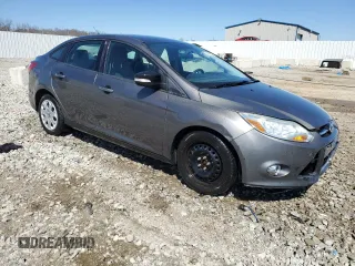2012 Ford Focus SE with VIN 1FAHP3F26CL300210, listed as a Copart auction lot 50380925 with 161,408 mi miles and Non Repairable. Bid and sale history available at carsss.com. Image 4.