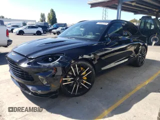 2022 Aston Martin DBX with VIN SD7VUJAW1NTV05151, listed as a Copart auction lot 70043184 with 14,345 mi miles and Salvage Title. Bid and sale history available at carsss.com. Image 1.
