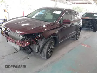 2019 Lincoln MKC Reserve with VIN 5LMCJ3C94KUL50192, listed as a IAAI auction lot 42217678 with 21,344 mi miles and . Bid and sale history available at DreamBid. Image 18.