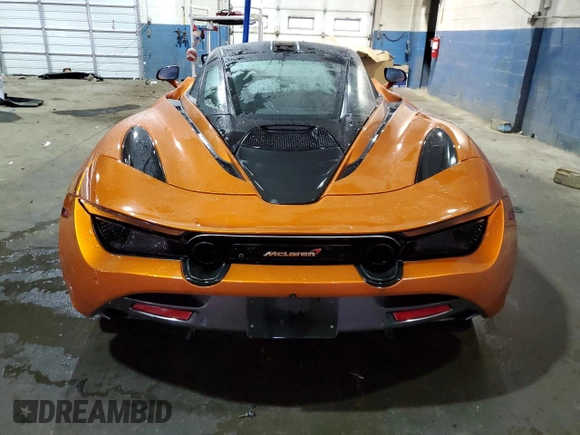 2018 McLaren 720S z VIN SBM14DCA1JW000230, wystawiony jako Copart lot #44311435 z przebiegiem Nie podano mil oraz Tytuł czysty. Historia ofert i sprzedaży dostępna na DreamBid. Obrazek 6.