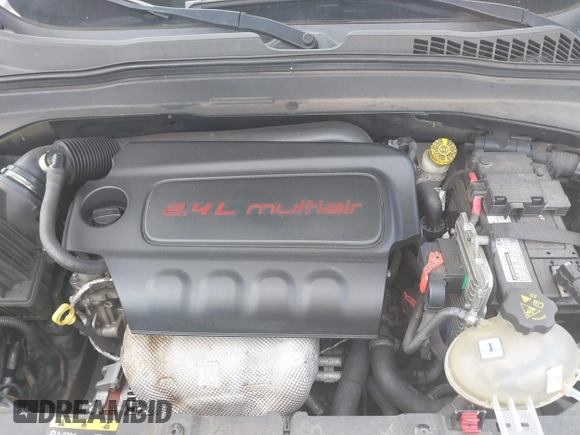 2016 Jeep Renegade Sport with VIN ZACCJBAT9GPE18687, listed as a IAAI auction lot 40388867 with 94,977 mi miles and . Bid and sale history available at DreamBid. Image 10.