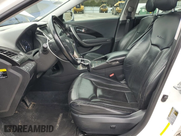 2014 Hyundai Azera with VIN KMHFG4JG9EA398198, listed as a Copart auction lot 47691745 with 85,215 mi miles and Clean title. Bid and sale history available at DreamBid. Image 7.