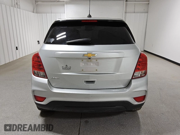 2020 Chevrolet Trax LS with VIN KL7CJKSB3LB027381, listed as a Copart auction lot 43822765 with 148,444 mi miles and Clean Title. Bid and sale history available at carsss.com. Image 6.