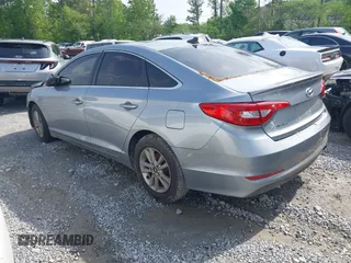 2015 Hyundai Sonata SE with VIN 5NPE24AF3FH007353, listed as a IAAI auction lot 42103884 with 214,828 mi miles and . Bid and sale history available at DreamBid. Image 3.