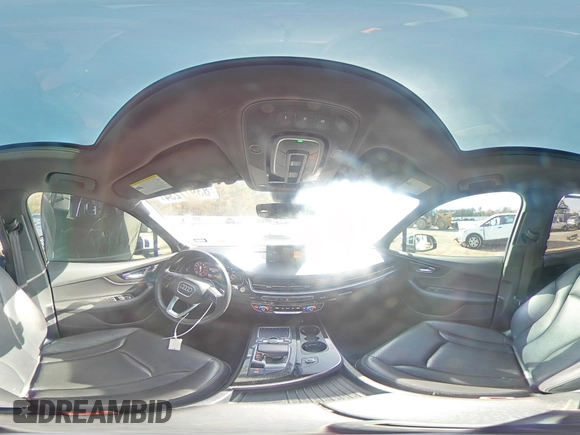 2019 Audi Q7 Premium Plus z VIN WA1LAAF74KD023923, wystawiony jako Copart lot #83977234 z przebiegiem 66 043 mil mil oraz Szkody całkowita. Historia ofert i sprzedaży dostępna na DreamBid. Obrazek 16.