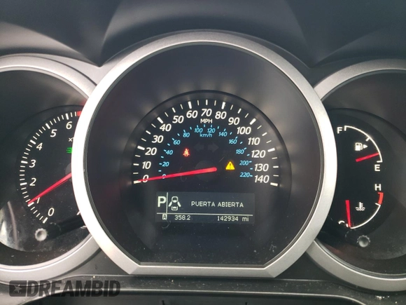 2011 Suzuki Grand Vitara Premium with VIN JS3TD0D22B4102068, listed as a Copart auction lot 55260505 with 142,934 mi miles and Clean title. Bid and sale history available at DreamBid. Image 9.