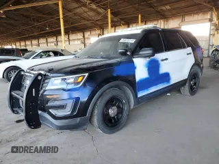 2018 Ford Police Interceptor Utility z VIN 1FM5K8AT4JGB68042, wystawiony jako Copart lot #84876514 z przebiegiem 94 264 mil mil oraz Szkody całkowita. Historia ofert i sprzedaży dostępna na DreamBid. Obrazek 1.