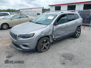 2020 Jeep Cherokee Limited with VIN 1C4PJLDB2LD560723, listed as a IAAI auction lot 41658092 with 73,978 mi miles. Bid and sale history available at carsss.com. Image 17.