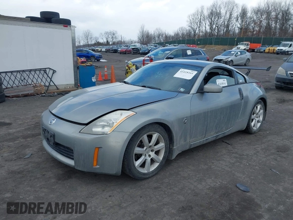 2005 Nissan 350Z Touring with VIN JN1AZ34E85M652465, listed as a IAAI auction lot 41418161 with 153,099 mi miles. Bid and sale history available at carsss.com. Image 2.