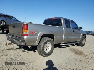 2000 GMC New Sierra 1500 SLE with VIN 1GTEK19T4YE126248, listed as a Copart auction lot 82400294 with 0 mi miles and Salvage Title. Bid and sale history available at carsss.com. Image 3.