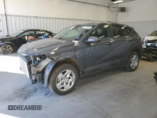 2024 Hyundai Kona SE с VIN KM8HACAB4RU041038, выставлен на аукционе Copart как лот 51116715 с пробегом 16 275 миль миль и Списание • Salvage title. История ставок и продаж доступна на DreamBid. Изображение 1.