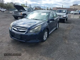 2012 Subaru Legacy 2.5i with VIN 4S3BMBA62C3040160, listed as a IAAI auction lot 42050335 with 186,367 mi miles. Bid and sale history available at carsss.com. Image 2.
