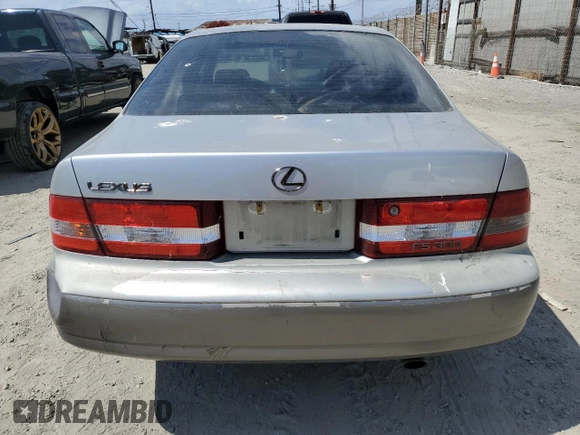 2000 Lexus ES 300 with VIN JT8BF28G9Y5100812, listed as a Copart auction lot 56790365 with 161,518 mi miles and Salvage title. Bid and sale history available at DreamBid. Image 6.