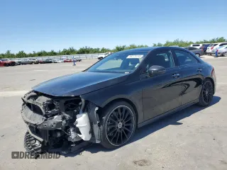 2019 Mercedes-Benz A 220 z VIN WDD3G4EB0KW012830, wystawiony jako Copart lot #56175745 z przebiegiem 89 755 mil mil oraz Szkoda całkowita • Salvage title. Historia ofert i sprzedaży dostępna na DreamBid. Obrazek 1.