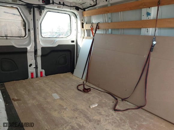 2015 Ford Transit Cargo Van with VIN 1FTNR1ZM2FKA60530, listed as a IAAI auction lot 41339108 with 118,274 mi miles. Bid and sale history available at carsss.com. Image 8.
