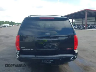 2012 GMC Yukon XL SLT z VIN 1GKS2KE71CR161613, wystawiony jako IAAI lot #42201295 z przebiegiem 236 272 mil mil oraz . Historia ofert i sprzedaży dostępna na DreamBid. Obrazek 16.