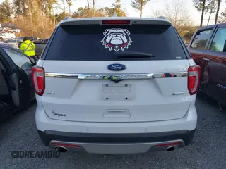 2017 Ford Explorer XLT with VIN 1FM5K7DH3HGD35390, listed as a IAAI auction lot 41349240 with 173,297 mi miles and . Bid and sale history available at carsss.com. Image 16.