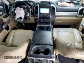 2019 Ford F-350 XL с VIN 1FT8W3BT3KED52392, выставлен на аукционе Copart как лот 62709074 с пробегом 126 670 миль миль и Списание • Salvage title. История ставок и продаж доступна на DreamBid. Изображение 8.