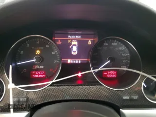 2008 Audi S8 z VIN WAUPN94E88N010023, wystawiony jako Copart lot #46978255 z przebiegiem 160 586 mil mil oraz Szkoda całkowita • Salvage title. Historia ofert i sprzedaży dostępna na DreamBid. Obrazek 9.