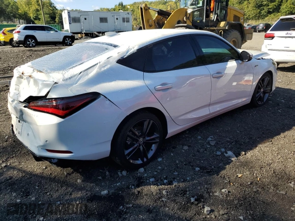 2024 Acura Integra w/A-Spec Technology Package with VIN 19UDE4H69RA011414, listed as a Copart auction lot 71008964 with 2,732 mi miles and Salvage Title. Bid and sale history available at carsss.com. Image 3.