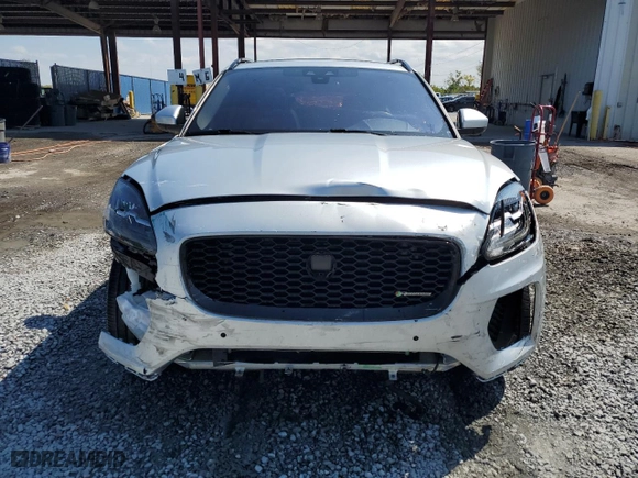 2019 Jaguar E-PACE R-Dynamic SE with VIN SADFL2GX4K1Z52193, listed as a Copart auction lot 48298925 with 67,658 mi miles and Non Repairable. Bid and sale history available at carsss.com. Image 5.