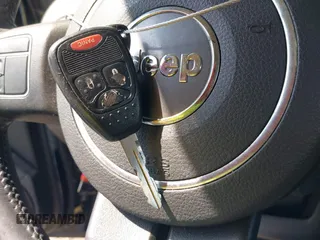 2016 Jeep Patriot Latitude с VIN 1C4NJPFB9GD812128, выставлен на аукционе IAAI как лот 42156265 с пробегом 120 688 миль миль и . История ставок и продаж доступна на DreamBid. Изображение 11.