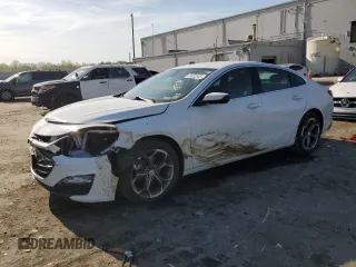 2020 Chevrolet Malibu LT with VIN 1G1ZD5ST5LF124226, listed as a Copart auction lot 53532545 with 104,761 mi miles and Salvage Title. Bid and sale history available at DreamBid. Image 1.